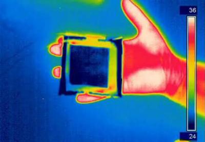 Graphene thermal camouflage system image